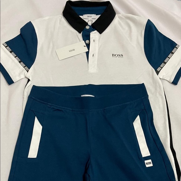 HugoBoss Boys Set of shorts and polo short sleeves